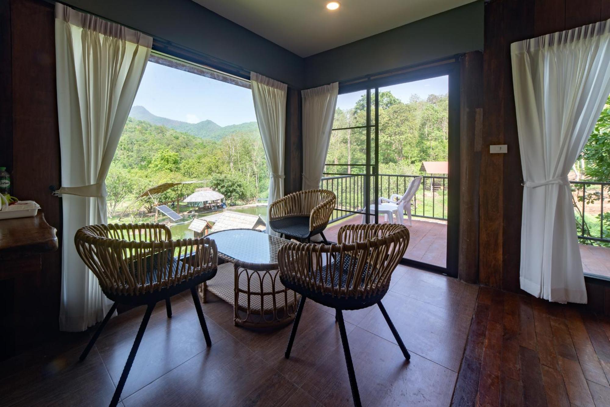 Tawan Riverside Mae Wang Zimmer foto